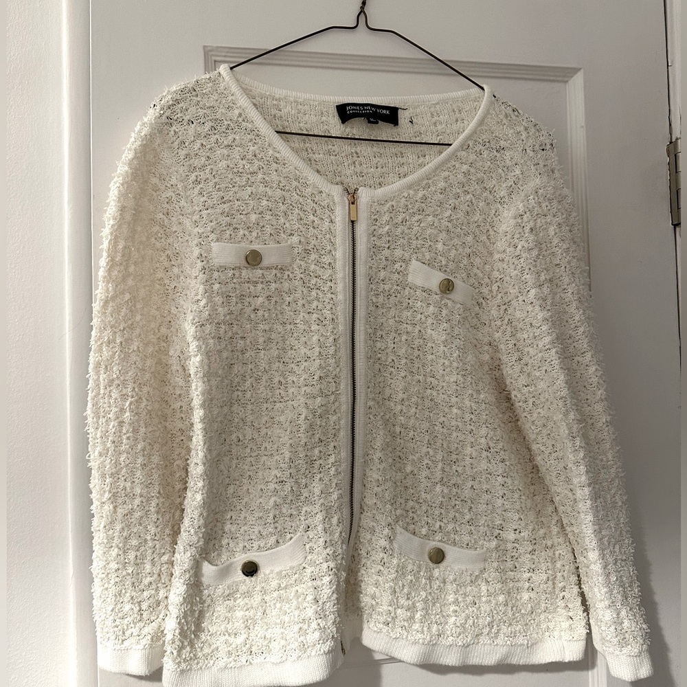 Jones New York Women’s sweater 3/4 length sleeves size medium